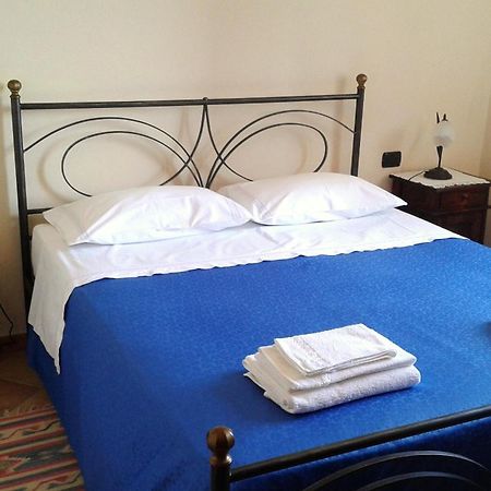 Strevi Ca Du Rujaゲストハウス 部屋 写真